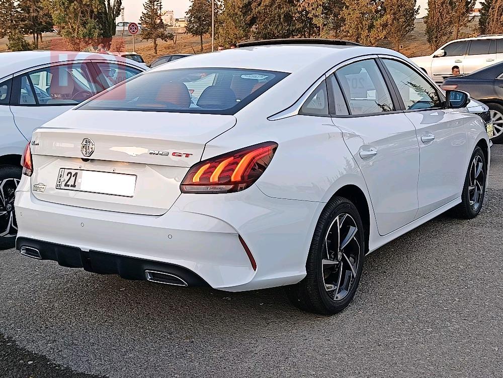 ئێم جی GT